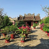 Assembly Hall in Hoi An  Just one of unnumberd temples, assembly halls and family houses in old-town Hoi An.